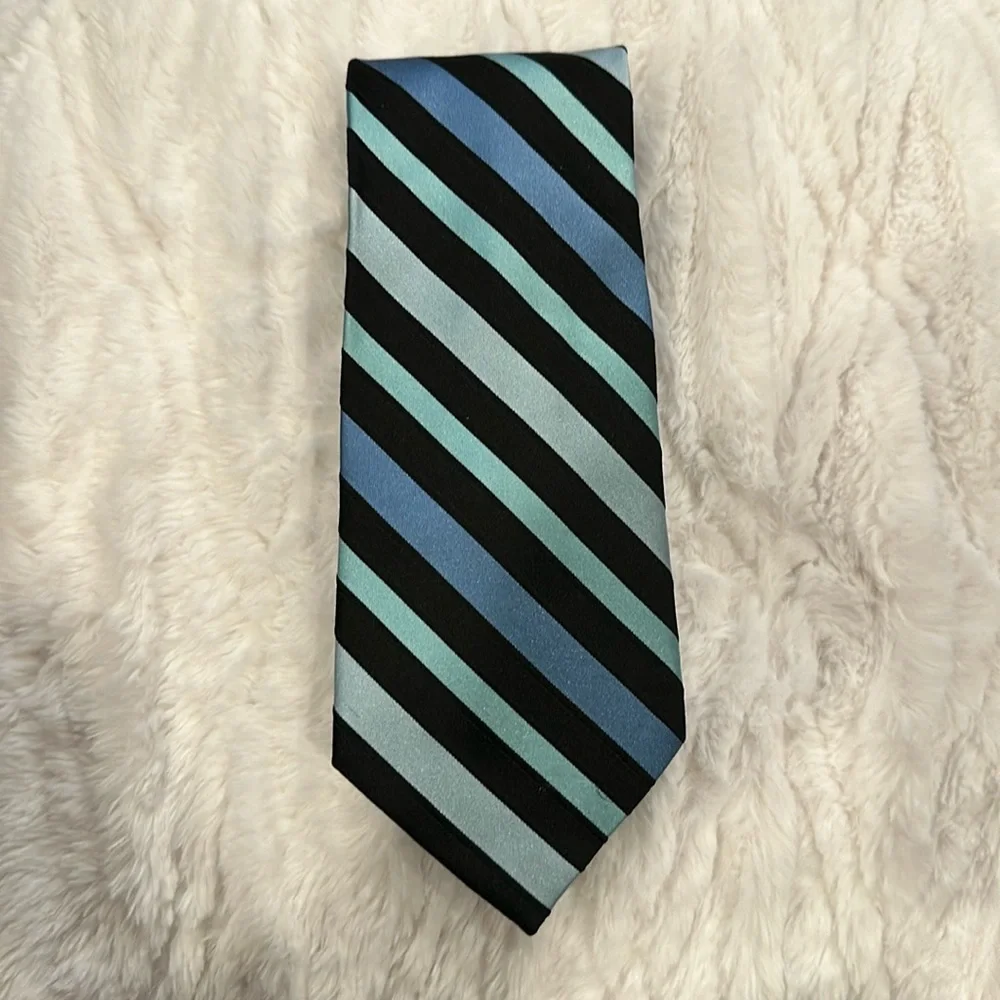 $3.00 - 15 TIES Stafford , Croft & Barrow ,apt9 , J,Ferrar ,Jones NY ect.